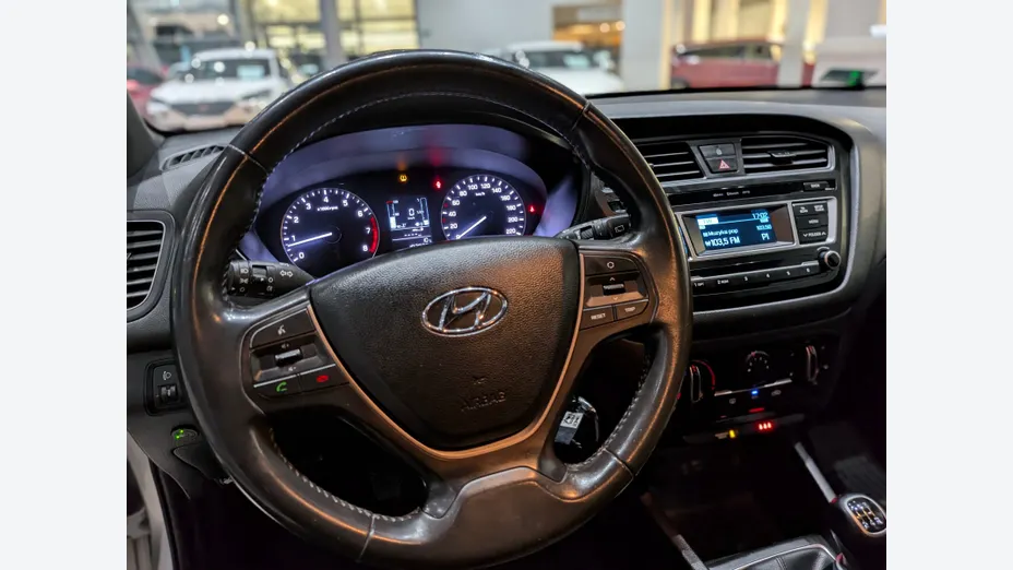HYUNDAI i20 i20 1.2 BlueDrive Classic +