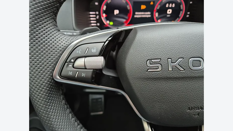 SKODA Karoq Karoq 1.5 TSI ACT Sportline DSG Nowy