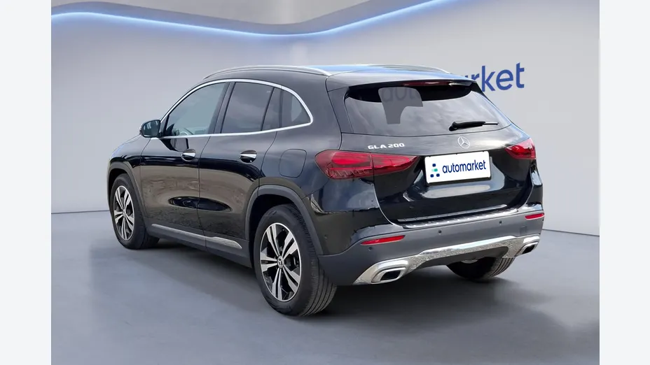 MERCEDES-BENZ GLA GLA 200 mHEV Progressive 7G-DCT