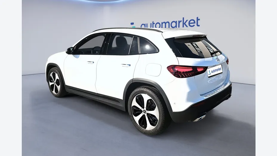 MERCEDES-BENZ GLA GLA 180 mHEV Progressive 7G-DCT