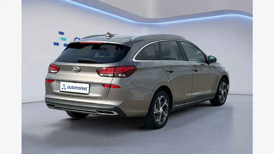 HYUNDAI i30 i30 1.0 T-GDI Smart