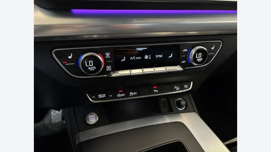 AUDI Q5 Q5 40 TDI mHEV Quattro S tronic