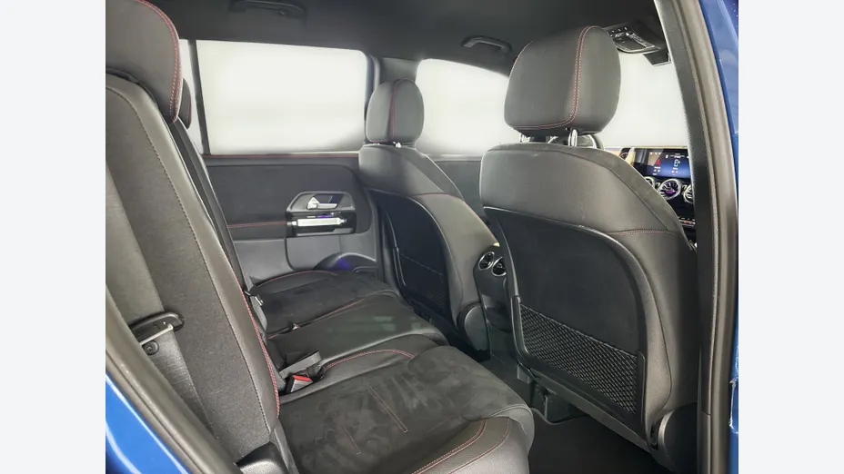 MERCEDES-BENZ GLB GLB 200 mHEV AMG Line 7G-DCT