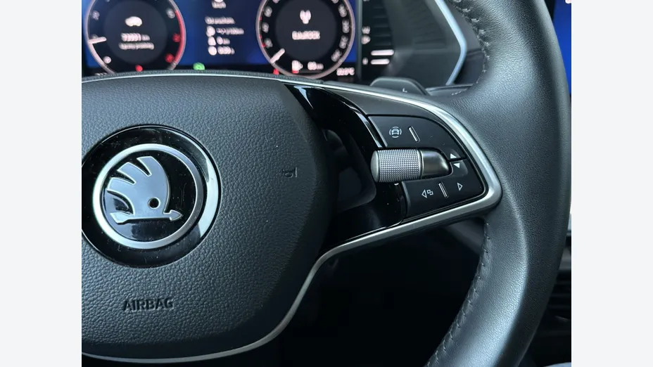 SKODA Octavia Octavia 1.5 TSI mHEV Selection DSG