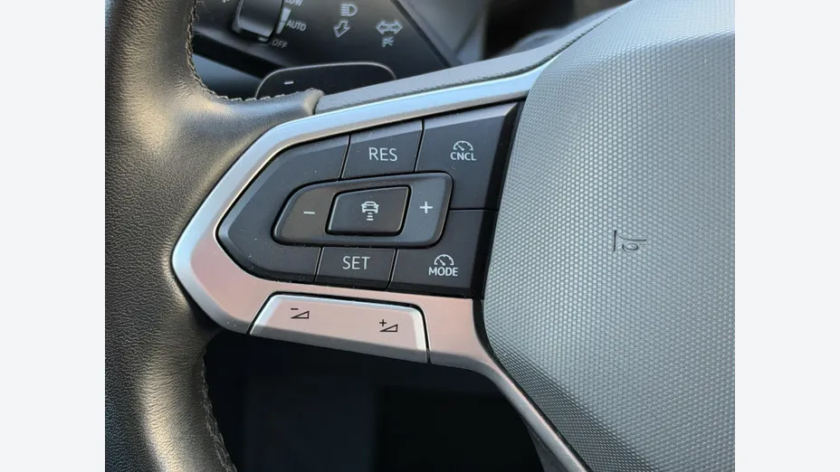 VOLKSWAGEN Tiguan Tiguan 1.5 eTSI Elegance DSG