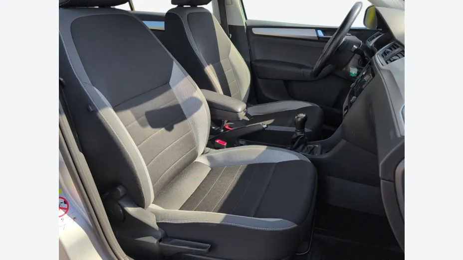 SKODA Rapid Rapid 1.0 TSI Ambition