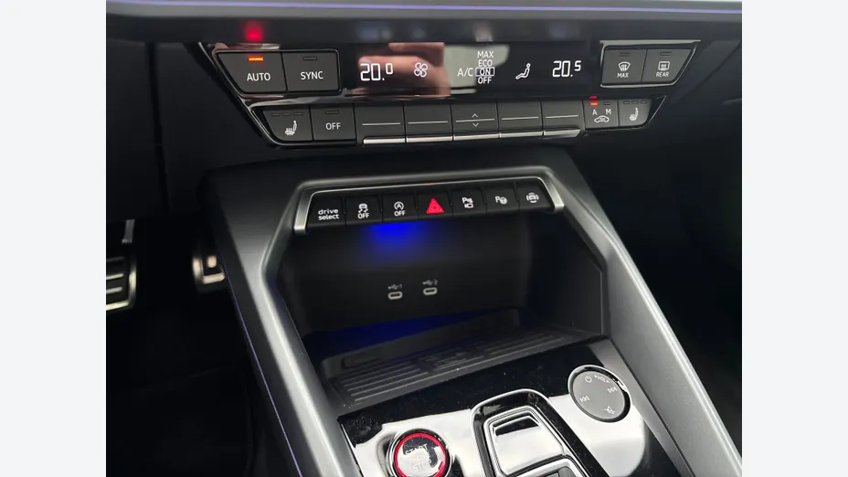 AUDI S3 Sportback -