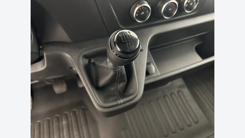 RENAULT Master -