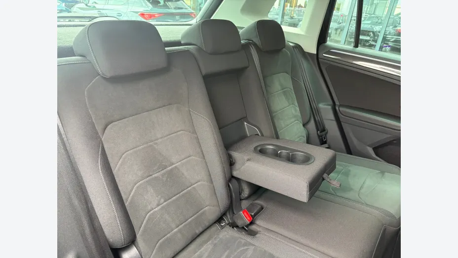 VOLKSWAGEN Tiguan Tiguan 2.0 TDI SCR 4Mot. Elegance DSG