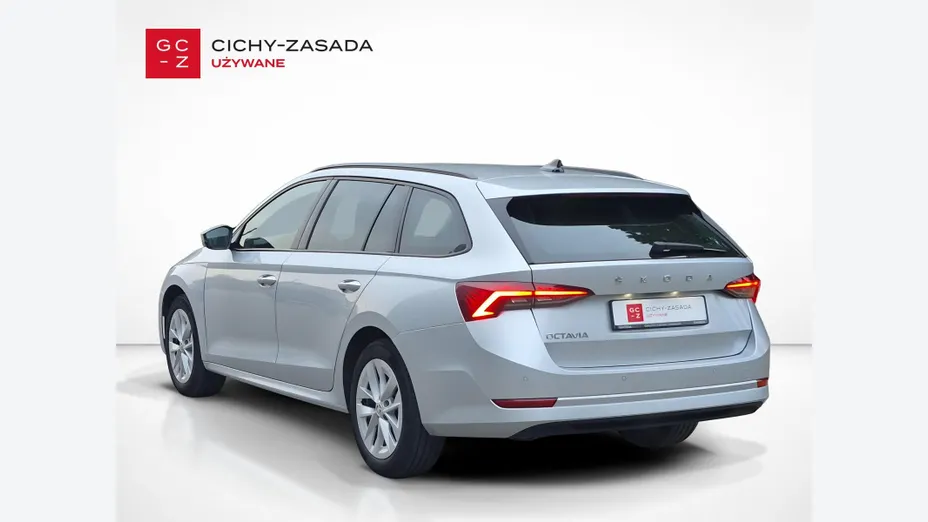 SKODA Octavia -
