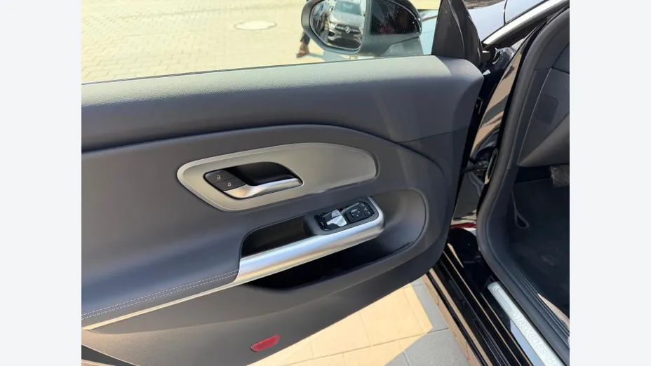 MERCEDES-BENZ CLA CLA 200 mHEV 4-Matic 8G-DCT