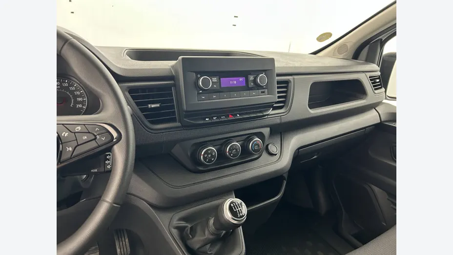 RENAULT Trafic -