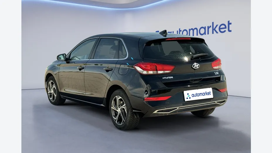 HYUNDAI i30 i30 1.0 T-GDI Smart DCT