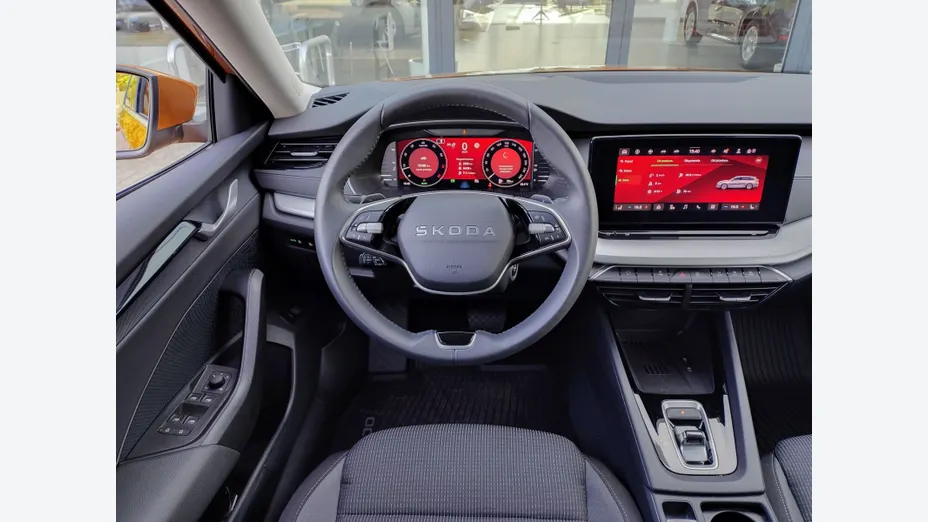 SKODA Octavia -