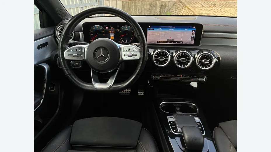 MERCEDES-BENZ A Klasa A 250 4-Matic Edition 1 7G-DCT