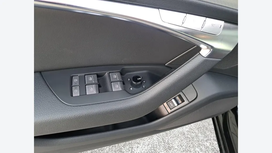 AUDI A6 Avant -