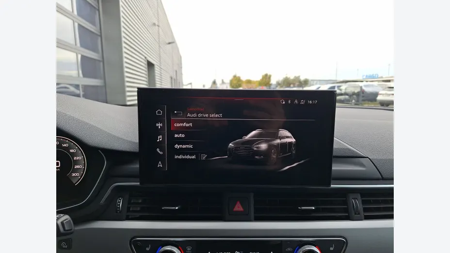 AUDI A4 Avant -