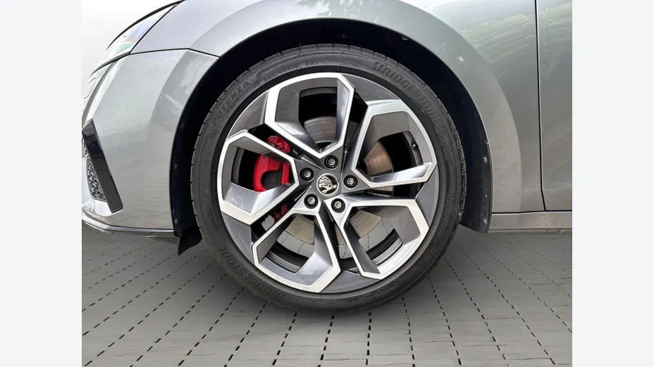 SKODA Octavia Octavia 2.0 TSI RS DSG