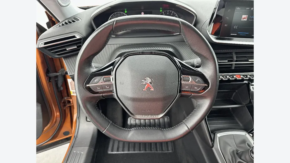 PEUGEOT 2008 -