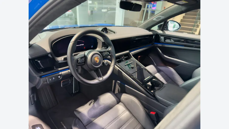 PORSCHE Panamera Panamera GTS