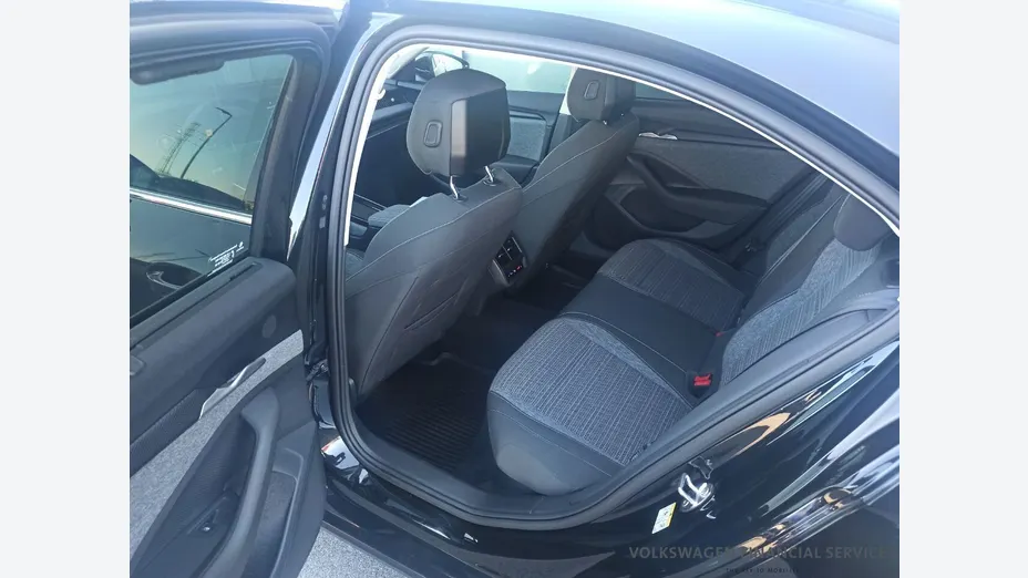 SKODA Superb Superb 1.5 TSI mHEV Selection DSG