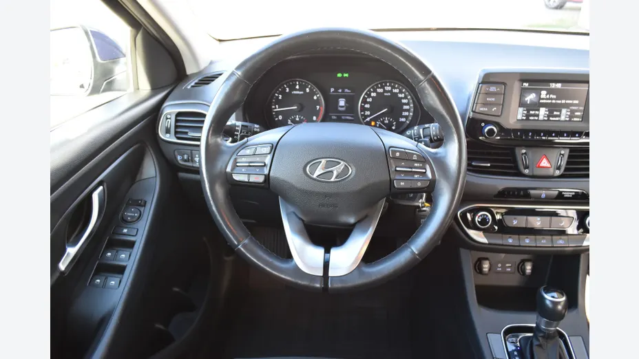 HYUNDAI i30 i30 1.4 T-GDI Classic + DCT
