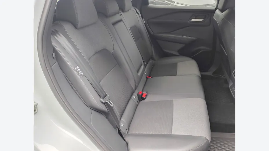NISSAN Qashqai Qashqai 1.3 DIG-T mHEV N-Connecta Xtronic