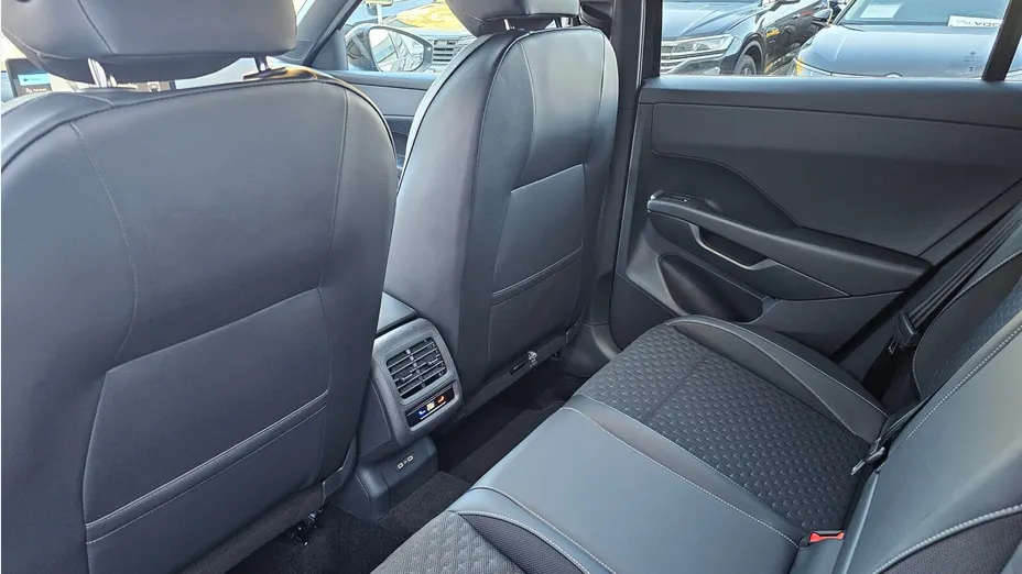 VOLKSWAGEN T-ROC T-ROC 1.5 eTSI R-Line DSG Nowy
