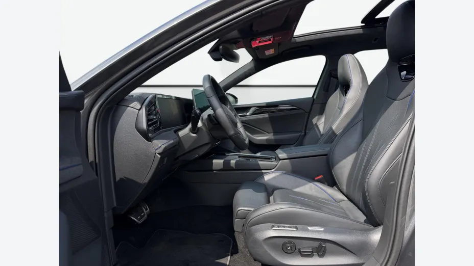 VOLKSWAGEN Passat Passat 2.0 TDI SCR 4Mot. R-Line DSG