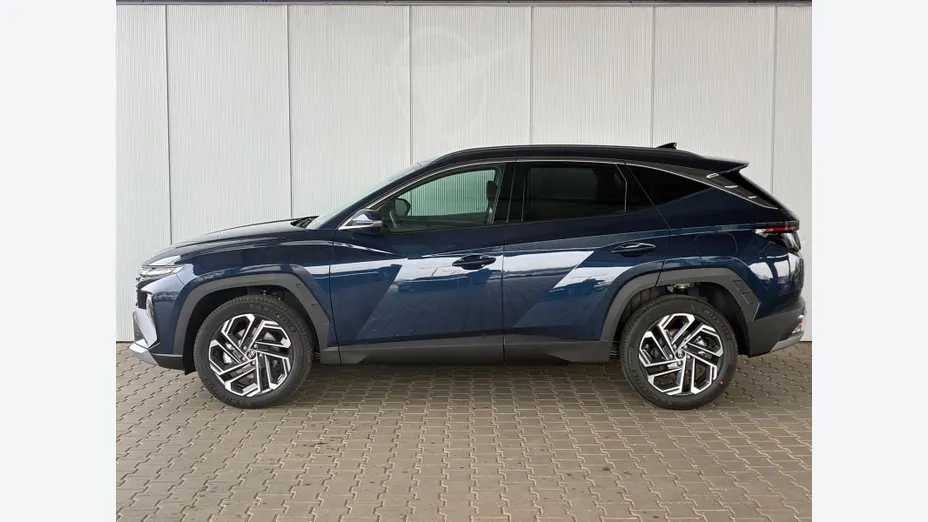 HYUNDAI Tucson -