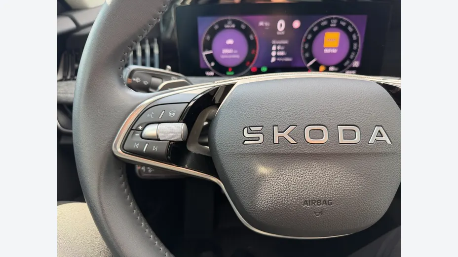 SKODA Superb Superb 1.5 TSI mHEV Selection DSG