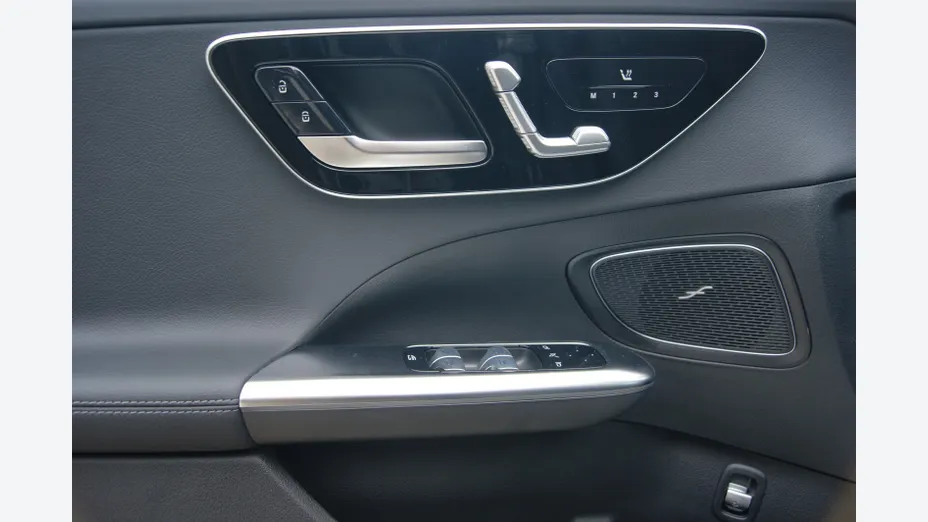 MERCEDES-BENZ C Klasa C 200 mHEV 4-Matic
