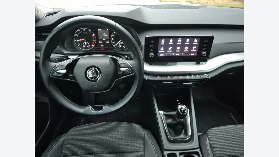 SKODA Octavia -