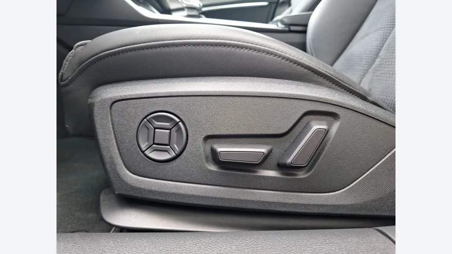 AUDI A6 Avant -