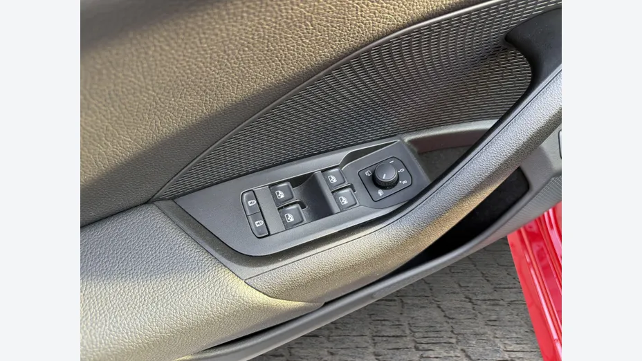 SKODA Octavia Octavia 1.5 TSI mHEV Sportline DSG