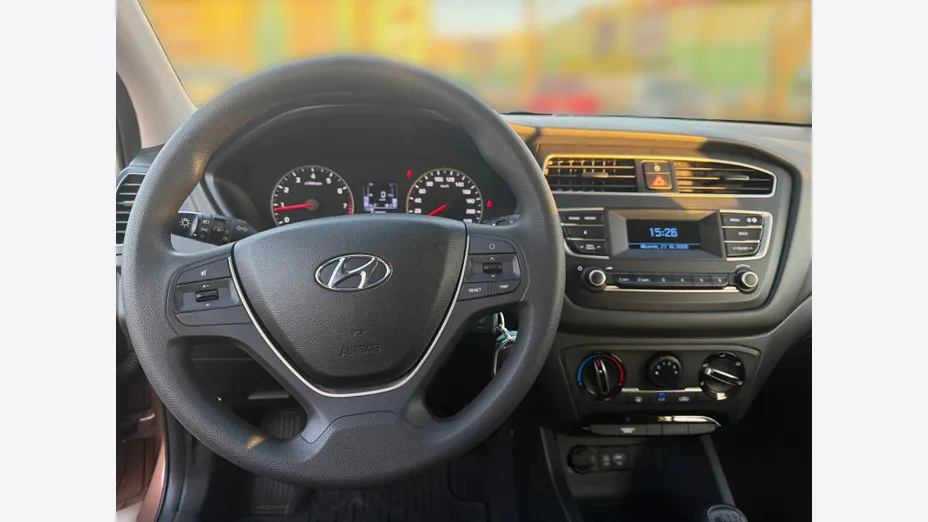 HYUNDAI i20 i20 1.2 Classic Plus