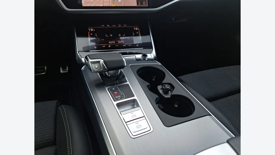 AUDI A6 Avant -