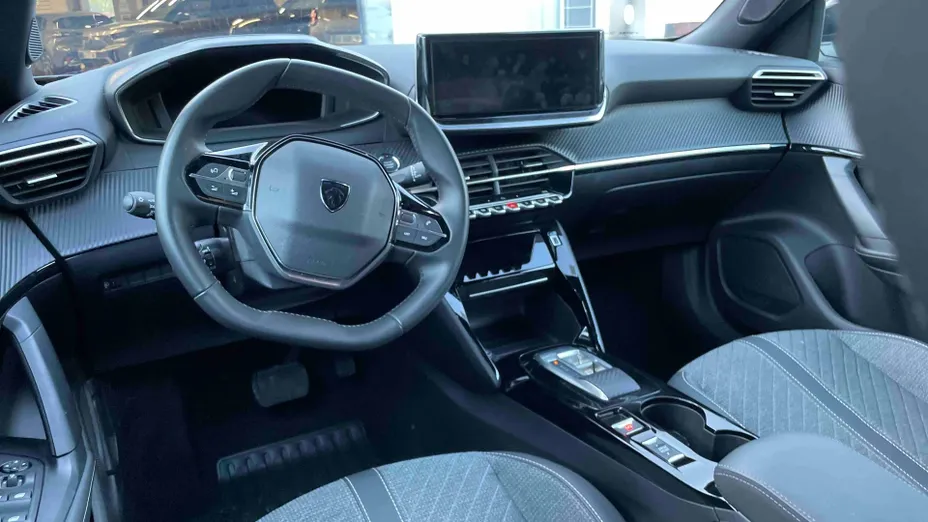 PEUGEOT 2008 -