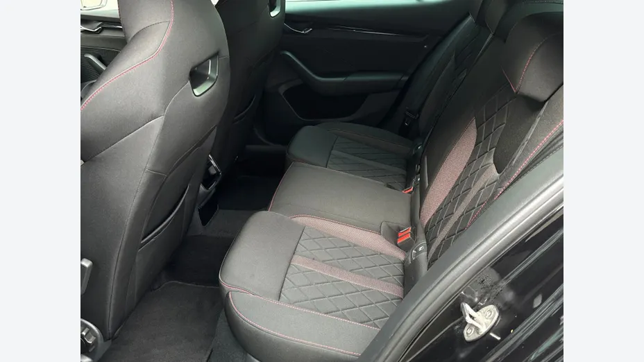 SKODA Octavia Octavia 2.0 TSI RS DSG