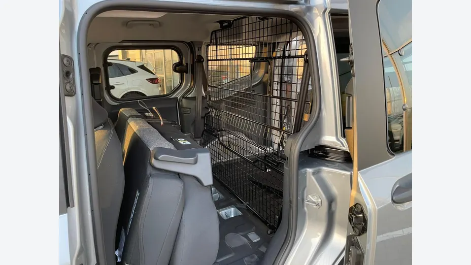 FORD Transit Courier Transit Courier 1.5 EcoBlue 1,9t Trend Nowy