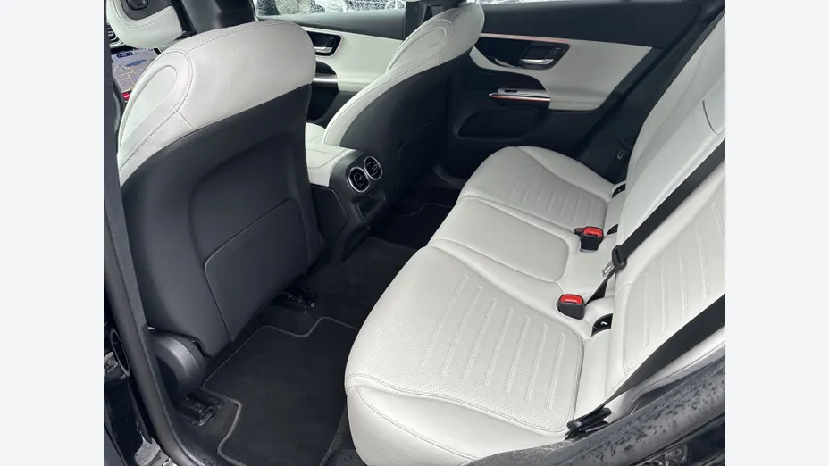 MERCEDES-BENZ GLC -