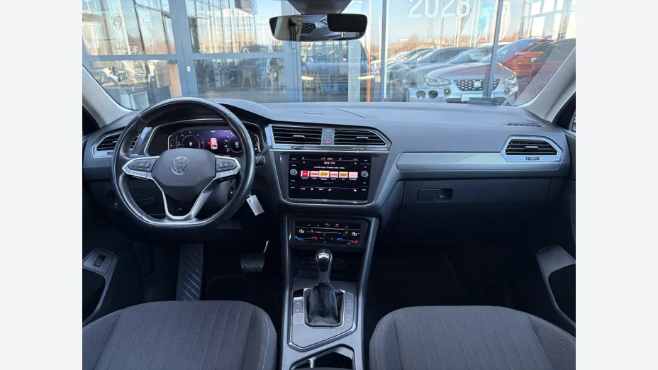 VOLKSWAGEN Tiguan Allspace -