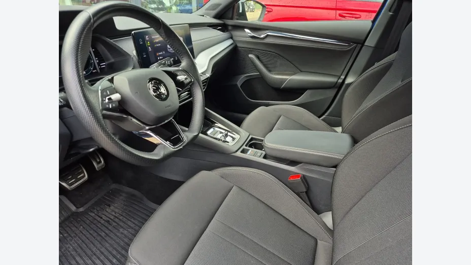 SKODA Octavia -