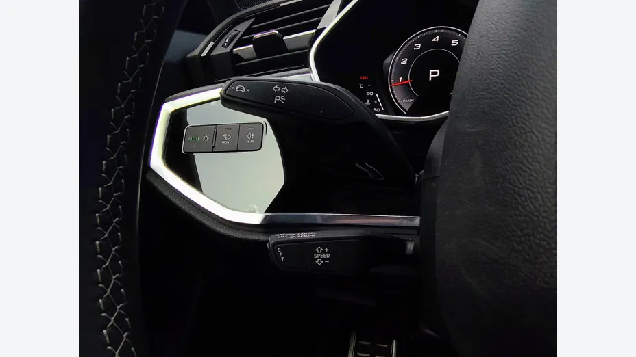 AUDI Q3 Q3 40 TFSI Quattro S-Line S tronic