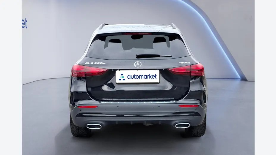 MERCEDES-BENZ GLA GLA 220 d 4-Matic AMG Line 8G-DCT
