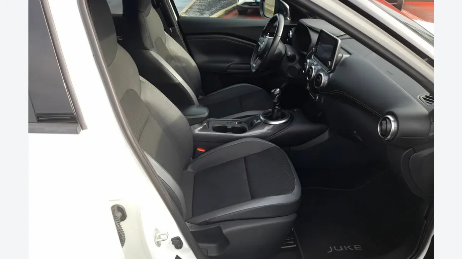 NISSAN Juke -