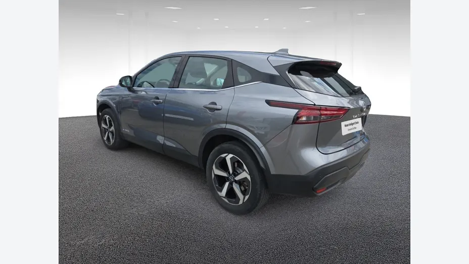 NISSAN Qashqai -