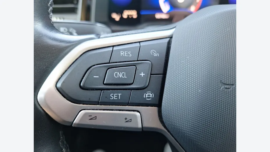 VOLKSWAGEN Taigo Taigo 1.0 TSI Life