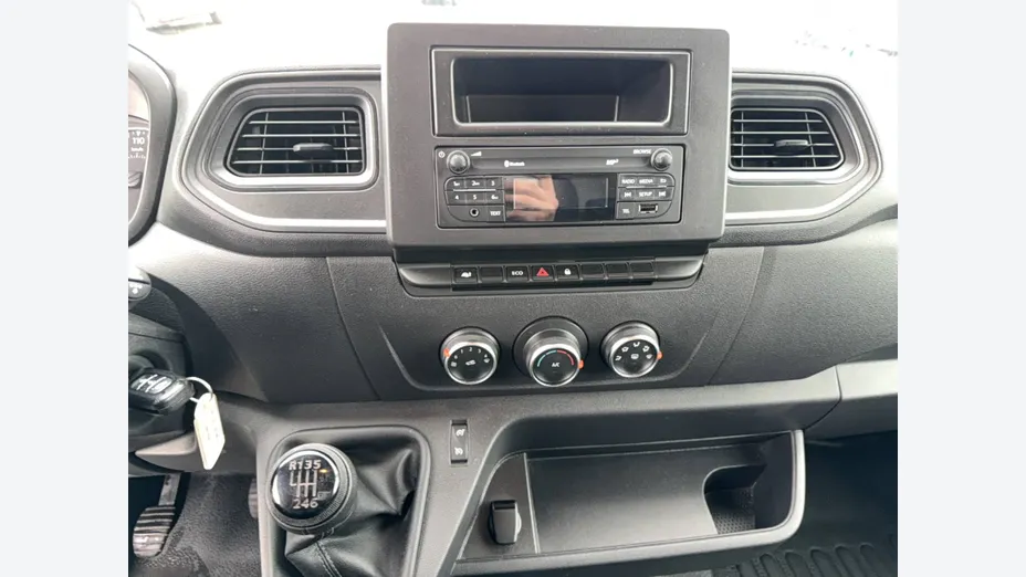 RENAULT Master -