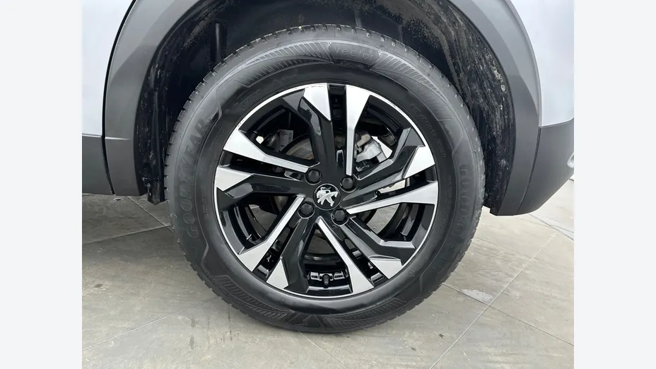 PEUGEOT 2008 -